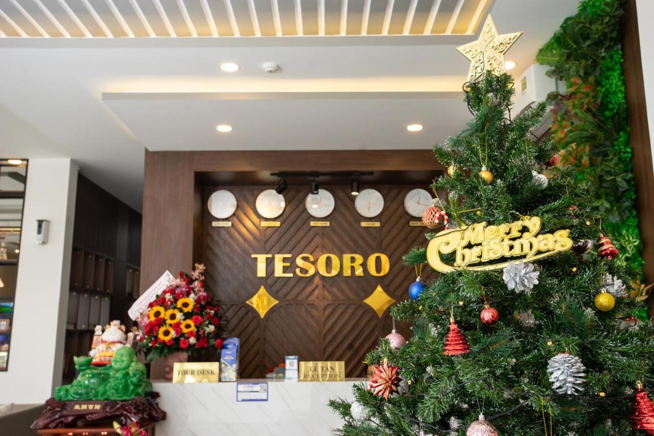 Tesoro Hotel Nha Trang Buitenkant foto